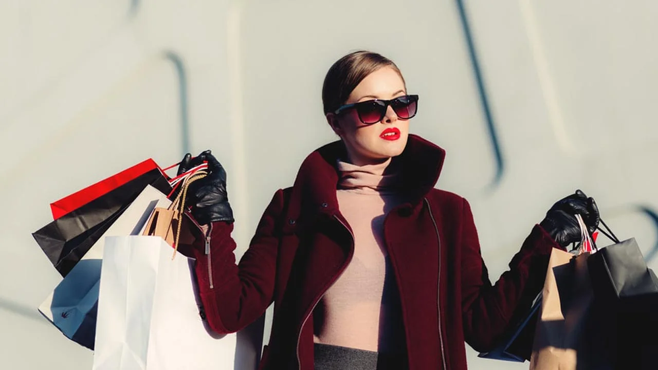 From Clothing to Beauty: Why Online Fashion Stores Are So Popular